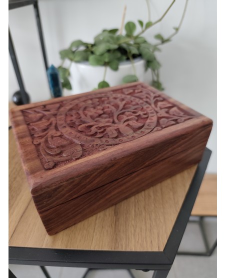 Boîte à bijoux en bois