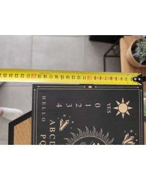 Planche Ouija en bois, avec sa goutte.  Planche environ 20 cm / 30 cm / 0.5 cm  Goutte environ 8.5 cm / 11 cm / 0.5 cm